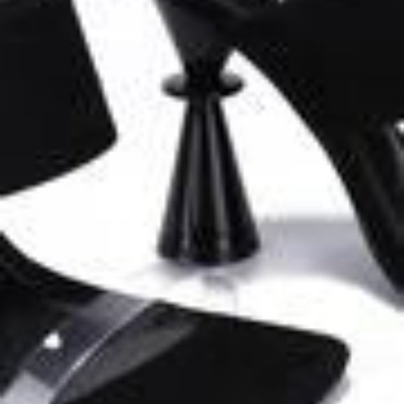 Cape Robbin Spool Heel Slip On Shoes - Picture 3 of 3